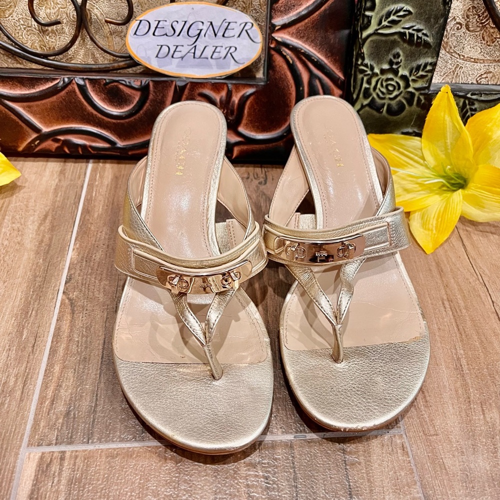 Authentic COACH Olina Gold Sandals Size 6.5B GUC! - Picture 3 of 10